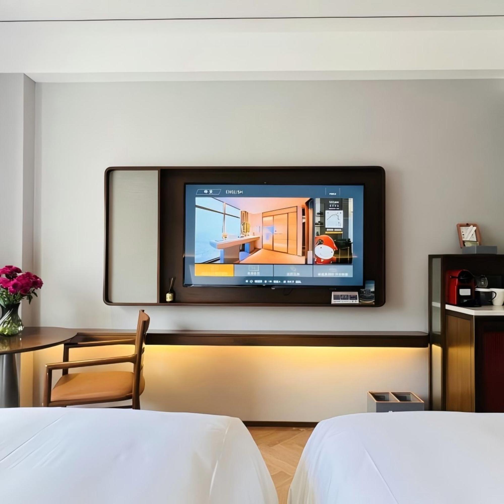 Hangzhou West Lake Milan Hotel - Ten Minutes Walk To The West Lake Exterior photo